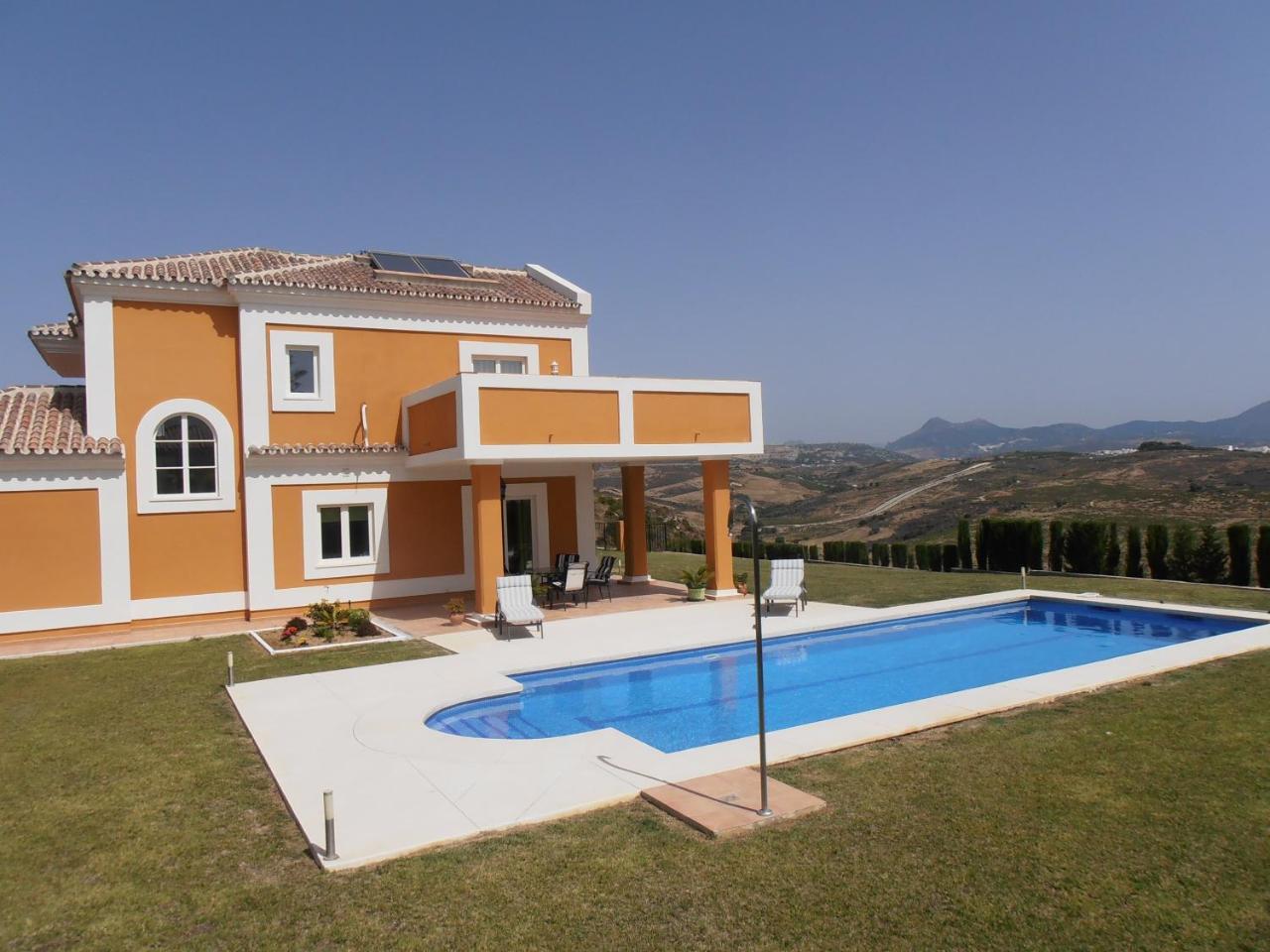 Villa Princesa Kristina Castillo de Sabinillas Bagian luar foto