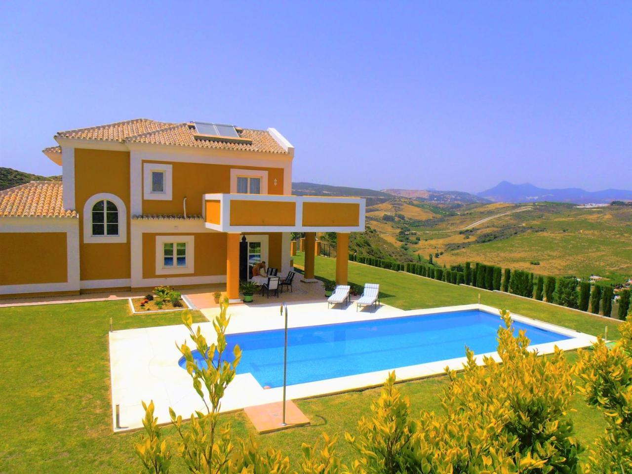 Villa Princesa Kristina Castillo de Sabinillas Bagian luar foto